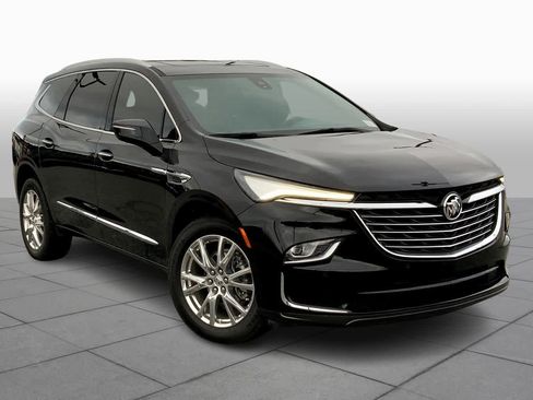 Used 2023 Buick Enclave Premium w/ Experience Buick Package image 2