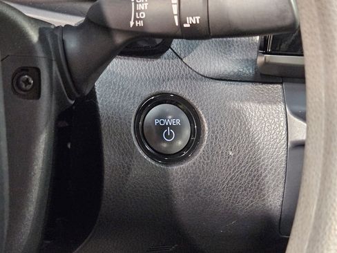 Used 2025 Toyota Camry LE FWD image 33