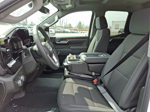 New 2026 GMC Sierra 1500 Elevation image 11