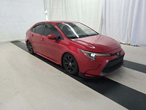 Used 2021 Toyota Corolla LE w/ Carpet Mat Package (TMS) FWD image 3