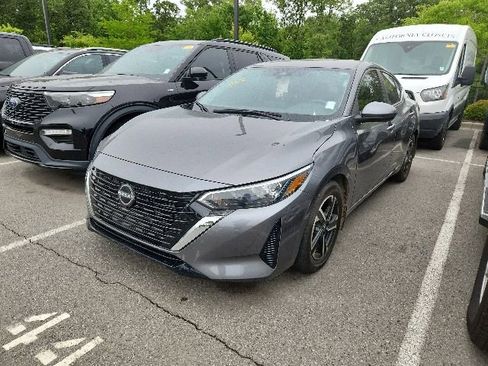 Used 2024 Nissan Sentra SV w/ All-Weather Package FWD image 1