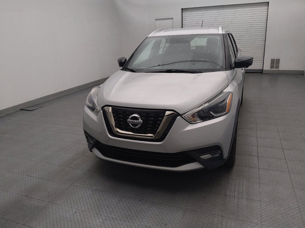 Used 2019 Nissan Kicks SR w/ SR Premium Package FWD image 15
