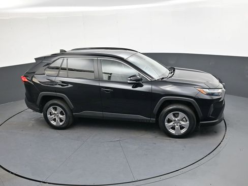 Used 2023 Toyota RAV4 XLE image 27