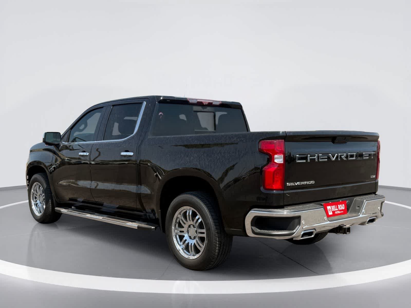Used 2021 Chevrolet Silverado 1500 LTZ w/ LTZ Premium Package AWD/4WD image 4