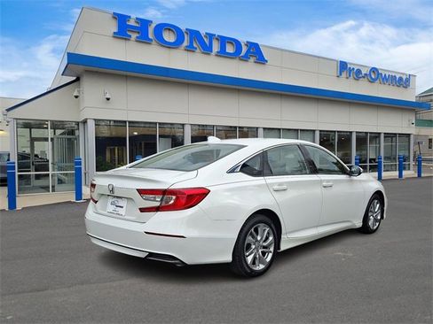 Used 2018 Honda Accord LX image 4