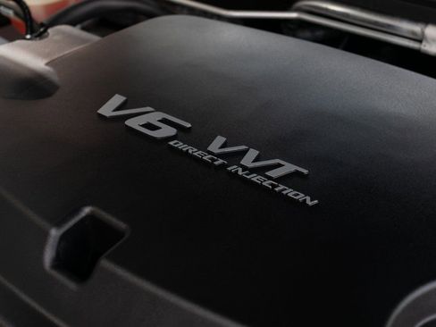 Used 2022 Chevrolet Colorado ZR2 image 37