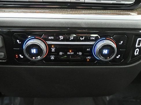 New 2026 Chevrolet Silverado 3500 LT w/ All Star Edition AWD/4WD image 28
