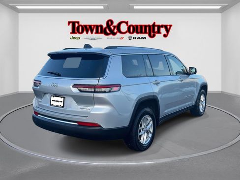 Certified 2023 Jeep Grand Cherokee L Laredo image 5
