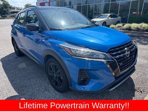 Used 2023 Nissan Kicks SR w/ SR Premium Package FWD image 1