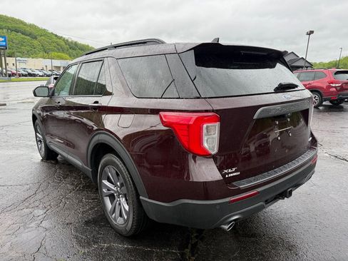 Used 2023 Ford Explorer XLT w/ Equipment Group 202A AWD/4WD image 5
