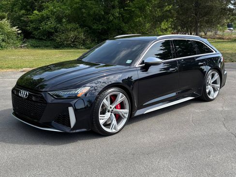 Used 2021 Audi RS 6 AWD/4WD image 2