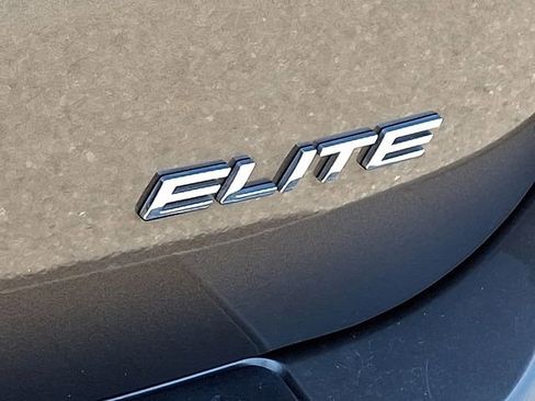 Used 2023 Honda Odyssey Elite image 31