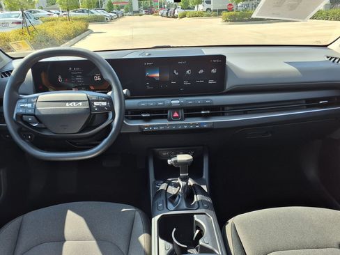 Used 2025 Kia K4 FWD image 19