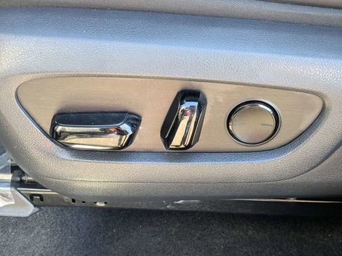 Used 2024 Lexus TX 500h AWD image 22