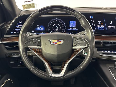 Used 2022 Cadillac Escalade Premium Luxury w/ Performance Package AWD/4WD image 11
