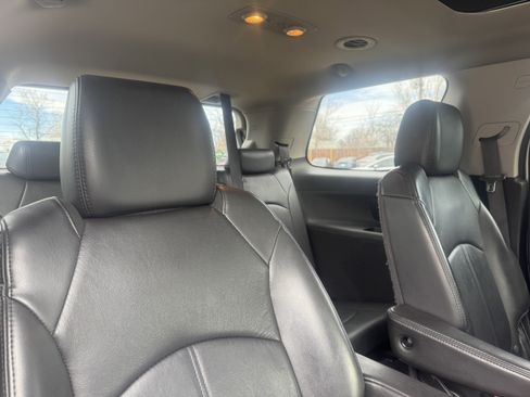 Used 2012 GMC Acadia SLT image 20