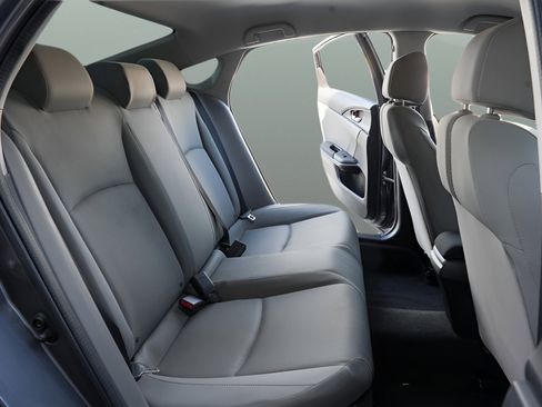 Used 2018 Honda Civic LX image 16