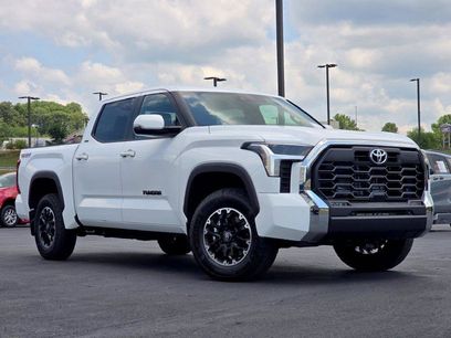 New 2026 Toyota Tundra SR5 w/ TRD Off-Road Package
