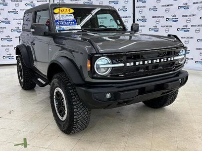 Certified 2023 Ford Bronco Outer Banks w/ Sasquatch Package
