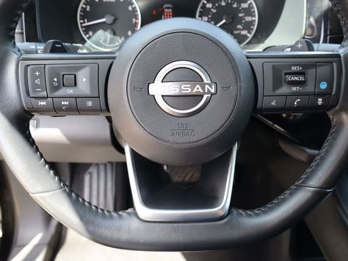 Used 2024 Nissan Pathfinder SV AWD/4WD image 12