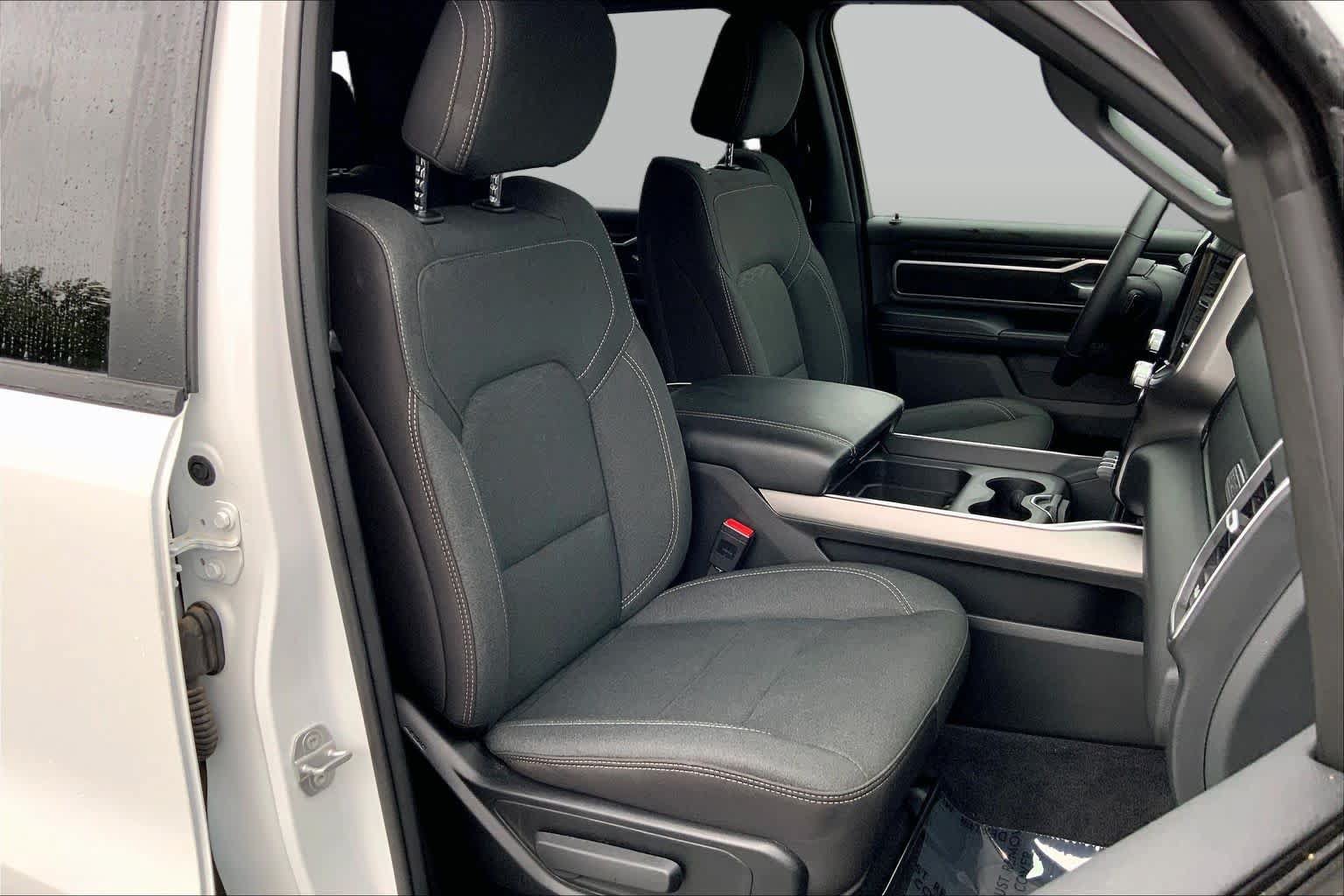 Used 2026 RAM 1500 Big Horn AWD/4WD image 8