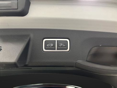 Used 2025 Kia Sorento X-Line EX image 16