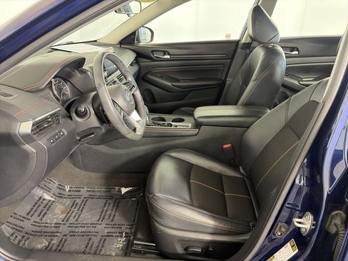 Used 2021 Nissan Altima 2.5 SR image 6