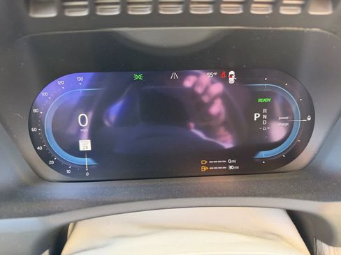 Used 2023 Volvo XC90 T8 Plus image 14