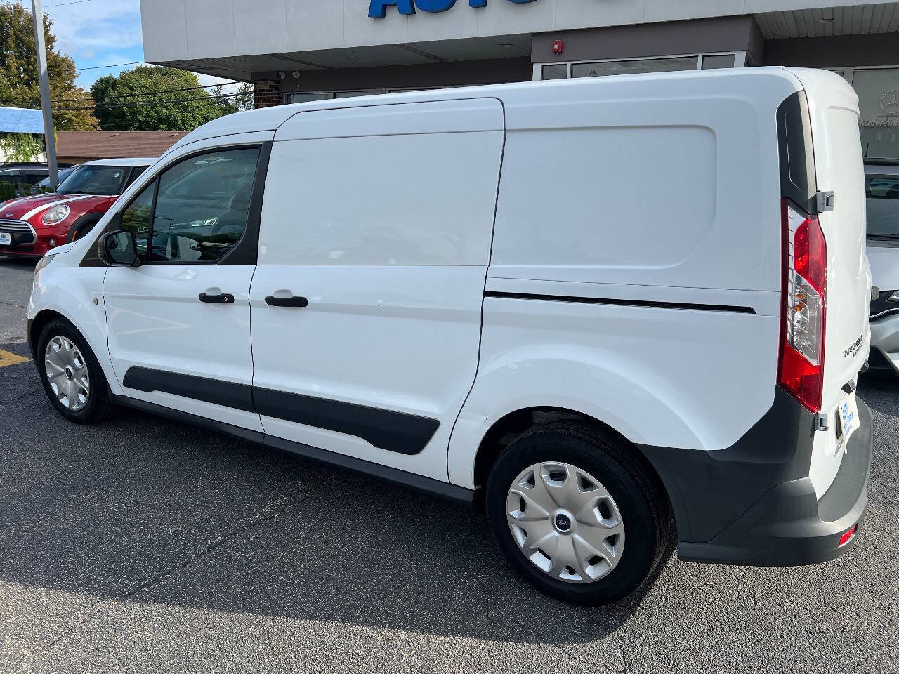 Used 2015 Ford Transit Connect XL FWD image 13