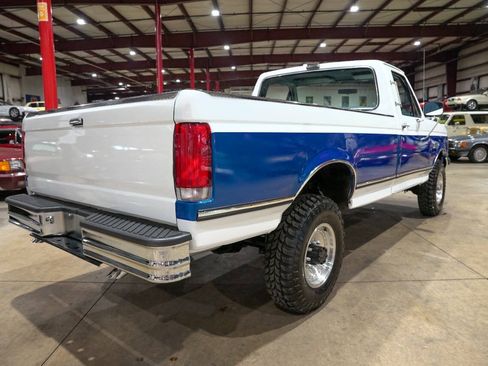 Used 1989 Ford F250 4x4 Regular Cab image 8