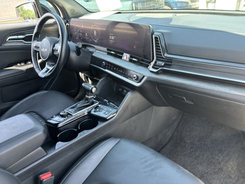 Certified 2024 Kia Sportage X-Pro Prestige AWD/4WD image 10