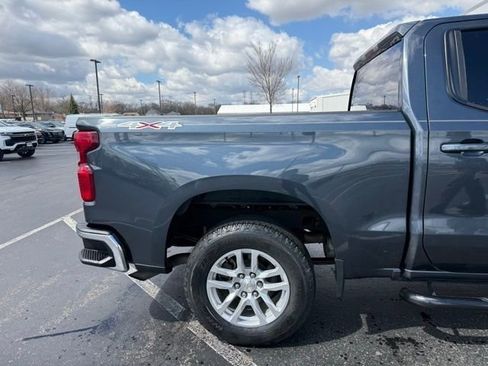 Used 2021 Chevrolet Silverado 1500 LT image 13