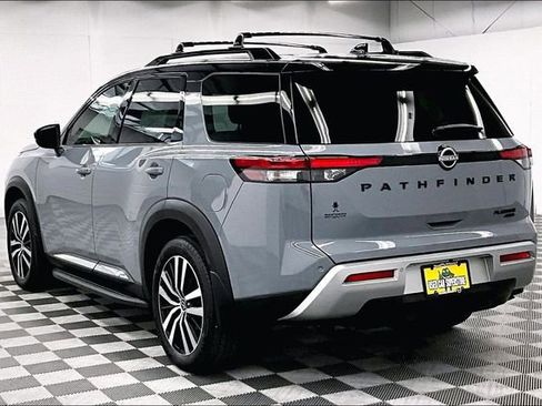 Used 2024 Nissan Pathfinder Platinum w/ Lighting Package (N93) AWD/4WD image 3