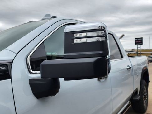 New 2026 GMC Sierra 2500 Denali Ultimate image 14