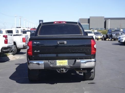 Used 2019 Toyota Tundra SR5 w/ SR5 Upgrade Package image 7