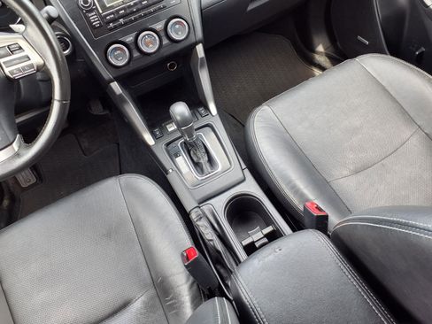 Used 2015 Subaru Forester 2.0XT Touring AWD/4WD image 11