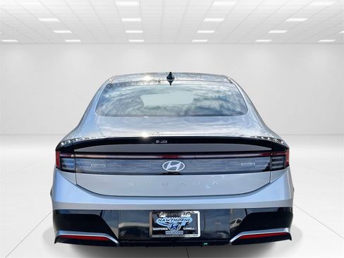 New 2026 Hyundai Sonata SEL image 5