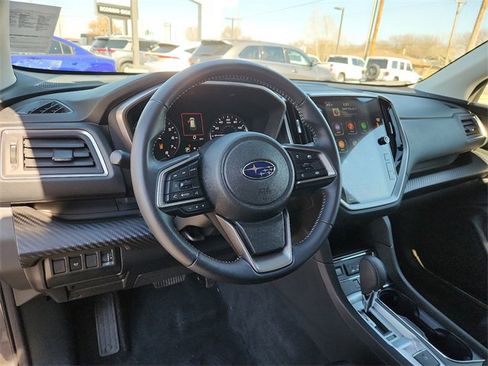Used 2024 Subaru Ascent Premium image 15
