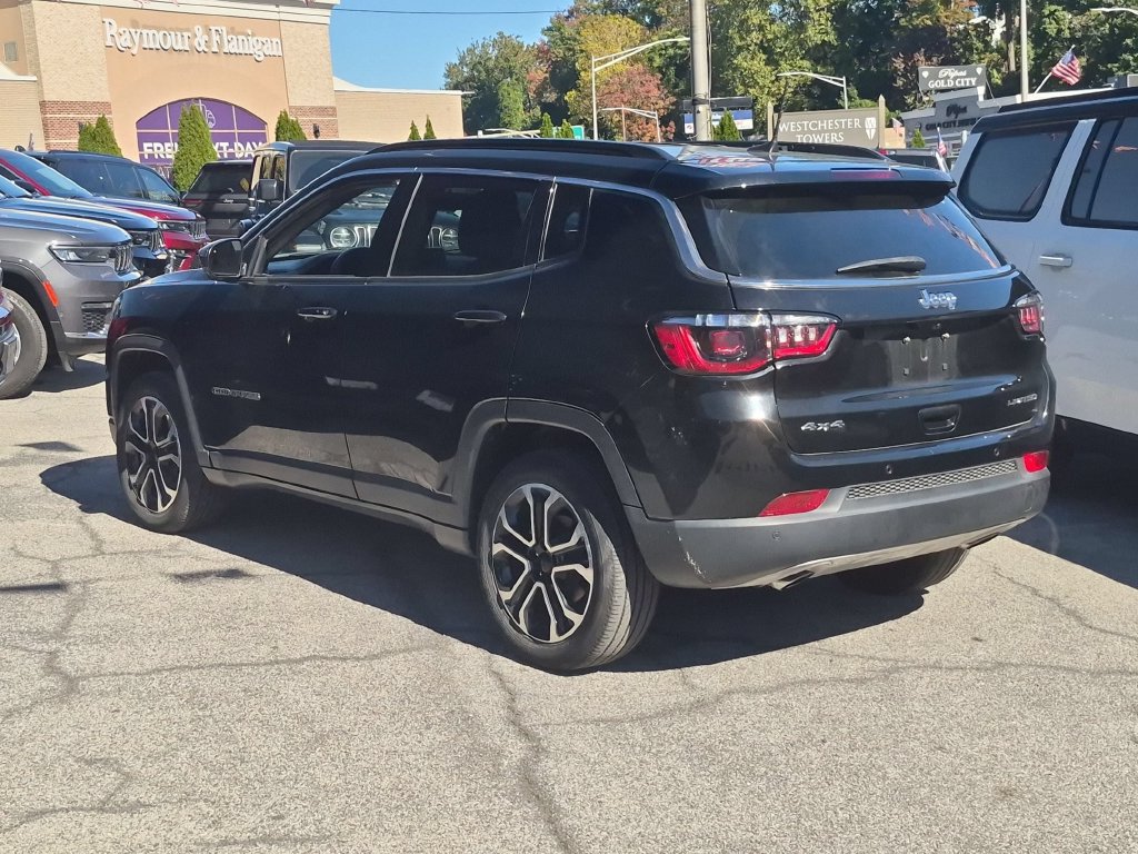Used 2023 Jeep Compass Limited AWD/4WD image 8