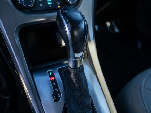 Used 2015 Buick Verano Convenience image 27