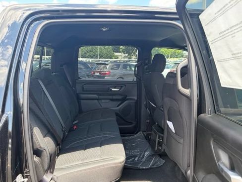 New 2026 RAM 1500 Express AWD/4WD image 28