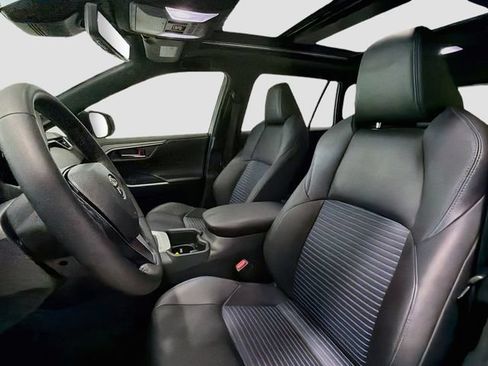 Certified 2024 Toyota RAV4 XSE w/ Advanced Technology Package AWD/4WD image 19