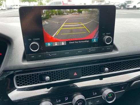 Used 2025 Honda Civic Sport image 17