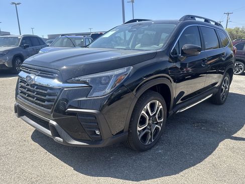 New 2026 Subaru Ascent Limited image 7