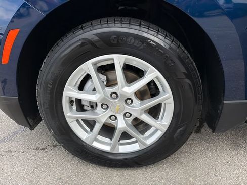 Used 2022 Chevrolet Equinox LT FWD image 31