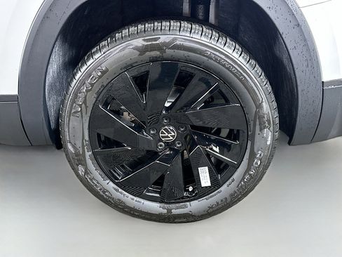 New 2026 Volkswagen Atlas SE AWD/4WD image 31