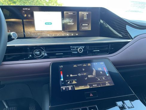 New 2026 INFINITI QX80 Autograph w/ Premium Cargo Package AWD/4WD image 21