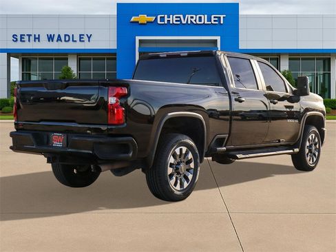 Used 2024 Chevrolet Silverado 2500 Custom w/ Custom Value Package image 7