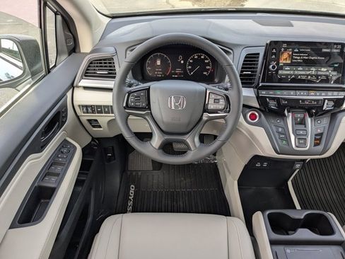 New 2026 Honda Odyssey EX-L image 16