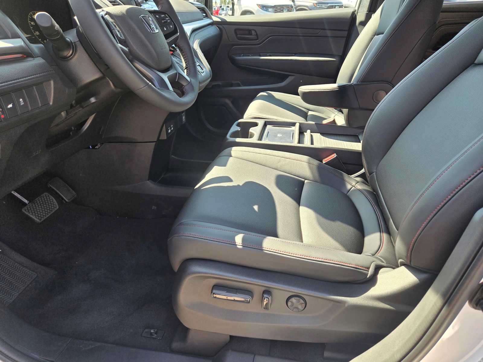 New 2027 Honda Odyssey Sport-L image 7